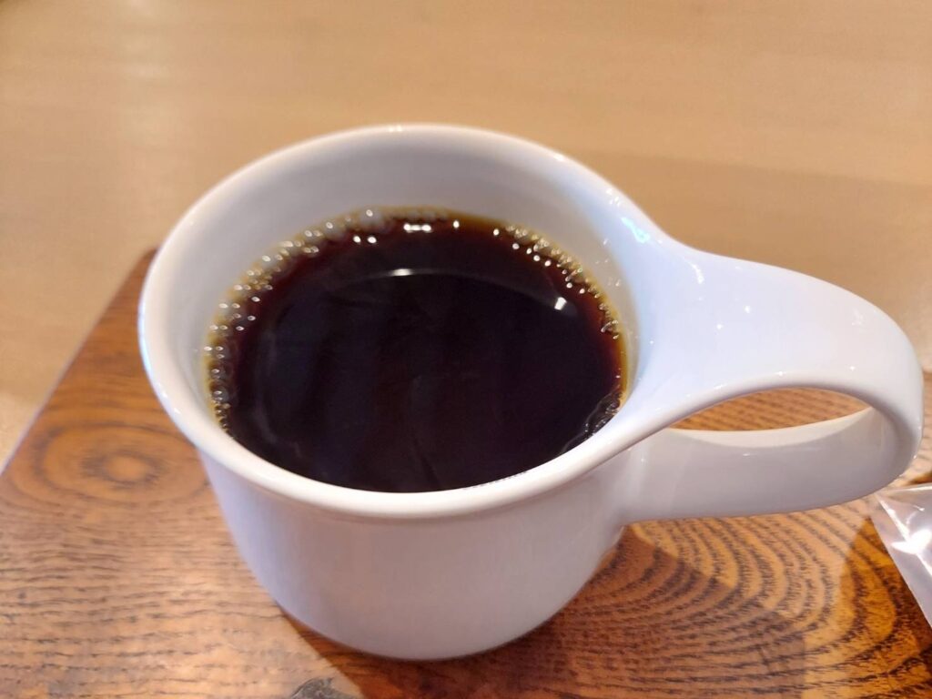 アカイトリ・クッキーズ・アンド・コーヒー(菰野町)コーヒー画像