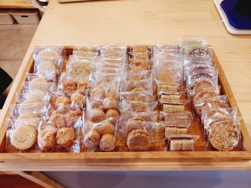 アカイトリ・クッキーズ・アンド・コーヒー(菰野町)クッキー画像